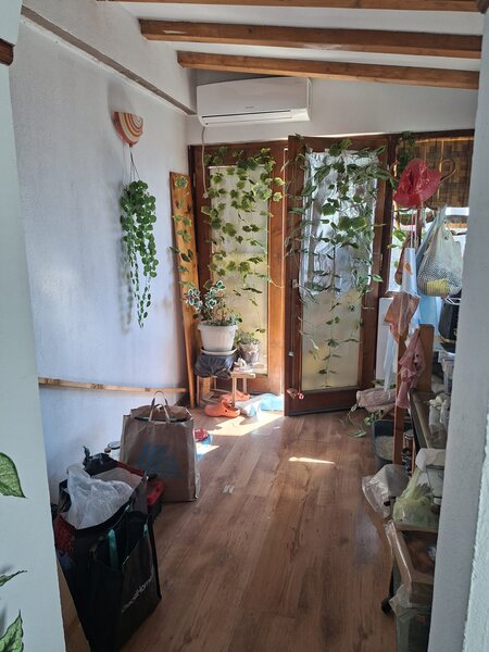 Grivitei intersectie cu Bdul Dacia vis a vis de Facultatea de Arte Plastice